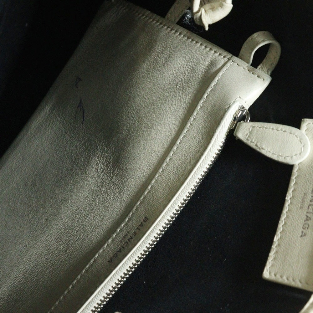 BALENCIAGA(バレンシアガ) NAVY CABAS S ネイビーカバス ロゴパンチング ポーチ付き レザー ハンドバッグ グレー レディース 339933 9000