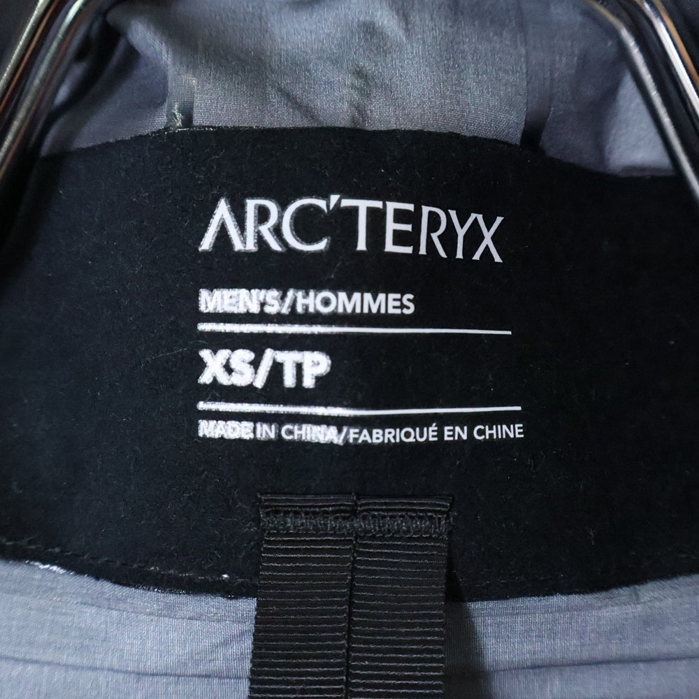 ARC'TERYX(アークテリクス) Alpha SV GORE-TEX アルファ ゴアテックス ナイロン シェル ジャケット レッド X000007555