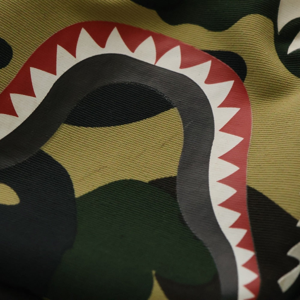 A BATHING APE(アベイシングエイプ) 1ST CAMO SHARK MINI BAG ファーストカモ シャーク ミニ ショルダーバッグ カーキ 001SGL301021M