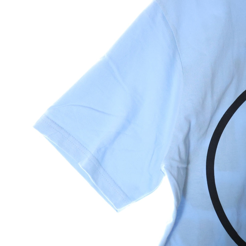 SUPREME(シュプリーム) 25SS × GOODENOUGH End Racism Tee グッドイナフ エンドレイシズム グラフィックプリント クルーネック半袖Tシャツ カットソー ライトブルー