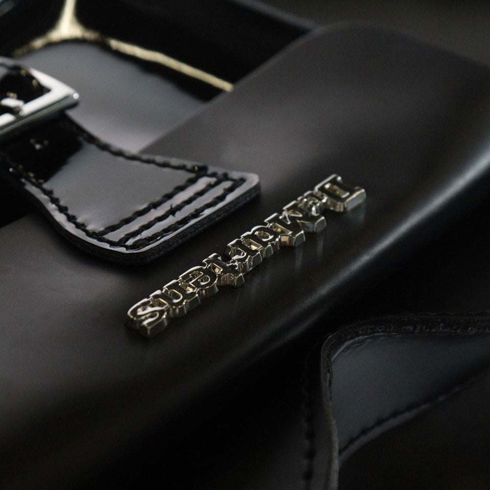 Dr.Martens(ドクターマーチン) HEART LEATHER BAG ハートレザー ショルダーバッグ レディース ブラック AC807033