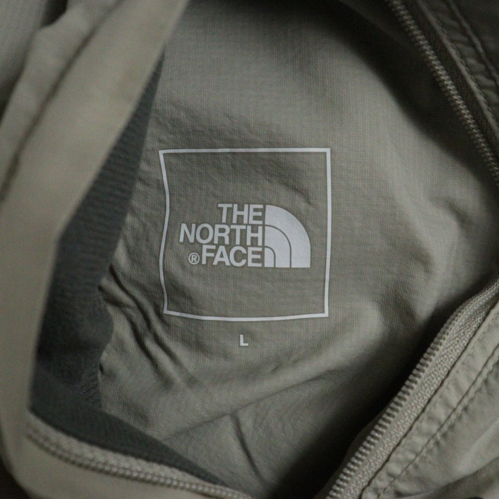 THE NORTH FACE(ザノースフェイス) Reversible Tech Air Hoodie リバーシブル テック エアー ジップアップジャケット ベージュ NT62289