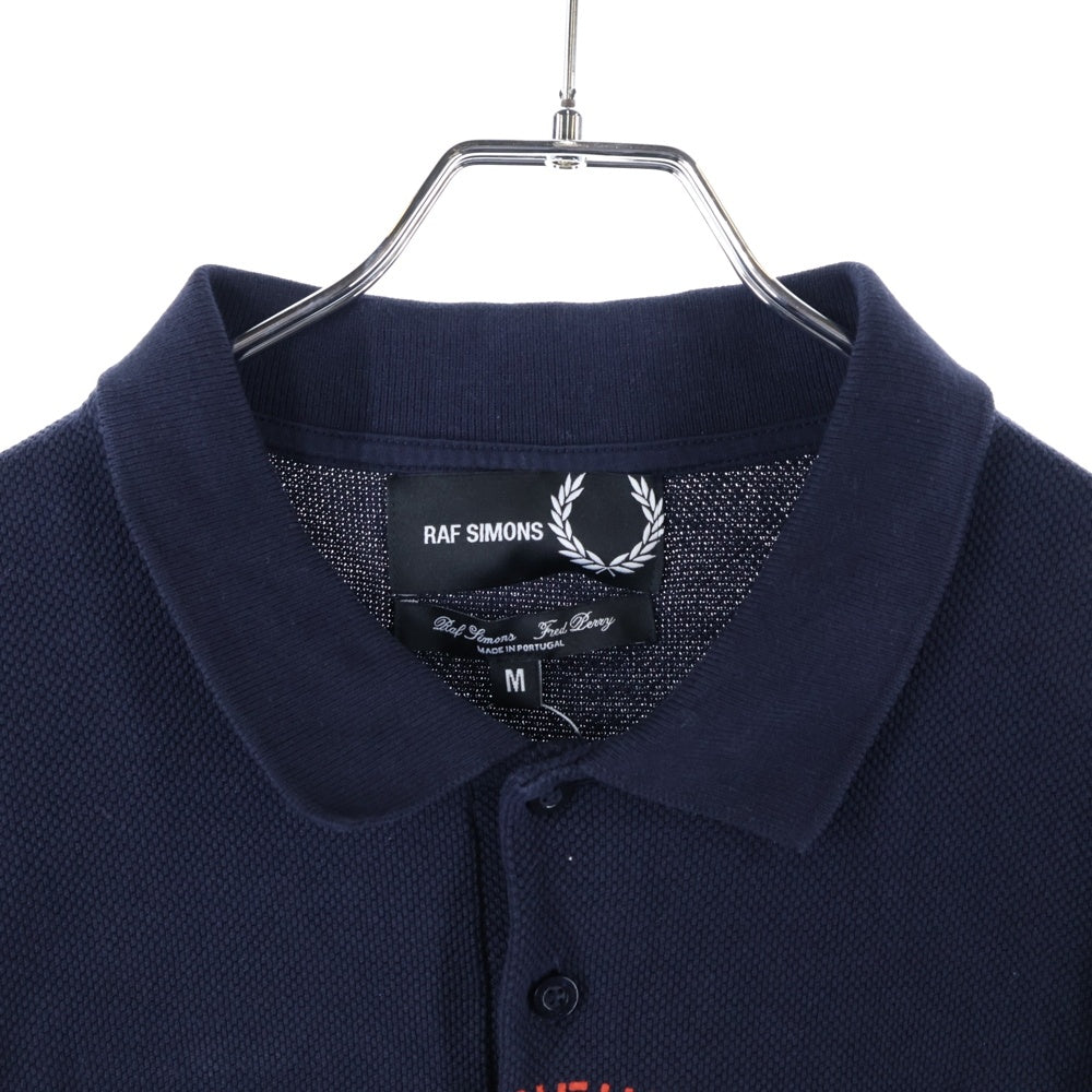 RAF SIMONS(ラフシモンズ) ×FRED PERRY フロントプリント オーバーサイズ コットン ポロシャツ ネイビー/ブラック SM4203