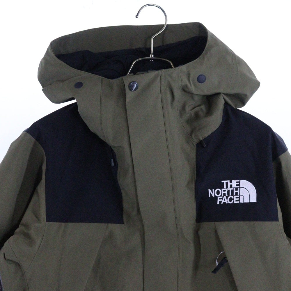 THE NORTH FACE(ザノースフェイス) MOUNTAIN JACKET GORE-TEX マウンテンジャケット ゴアテックス ロゴ刺繍 フーデッドナイロンジャケット カーキ/ブラック NP61800