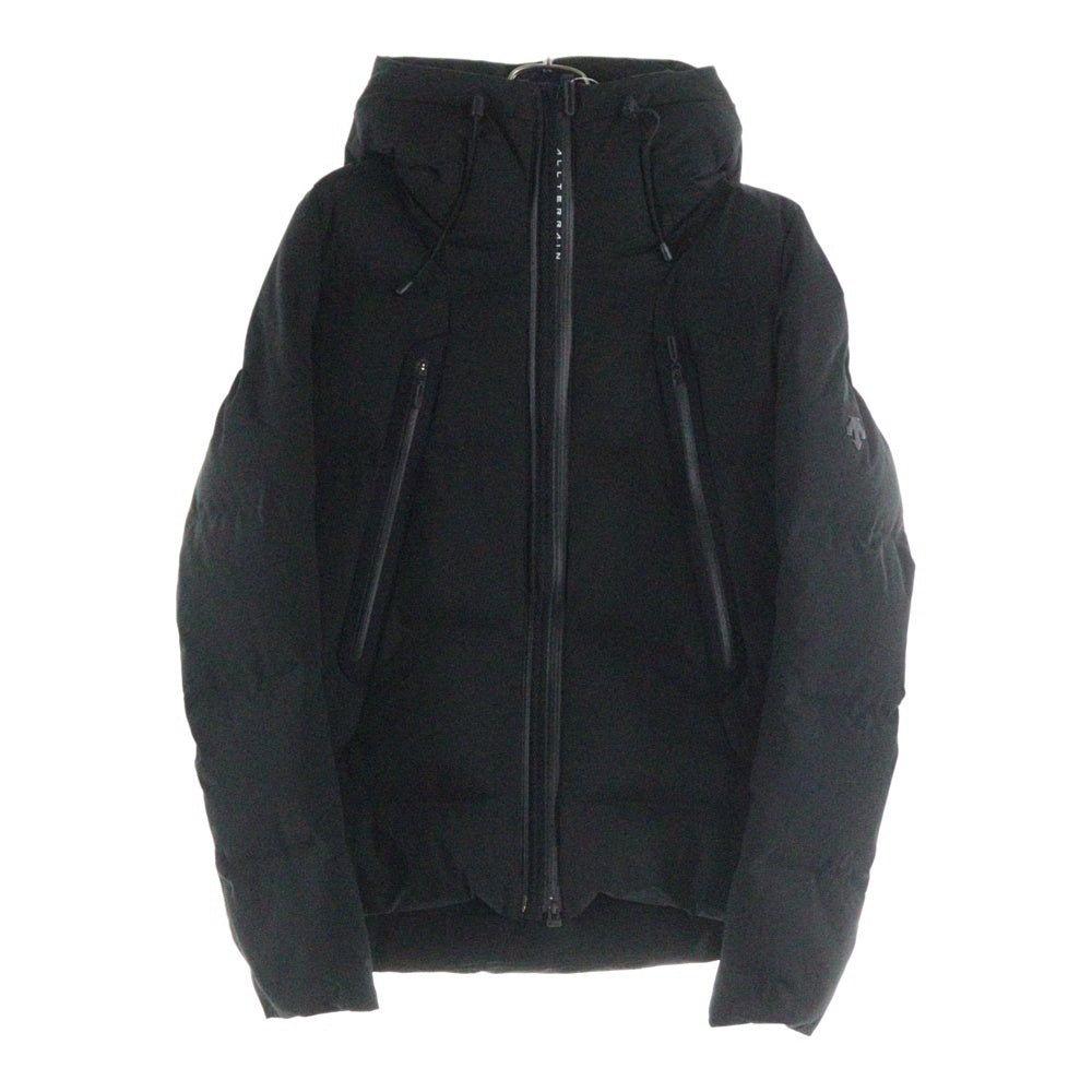 DESCENTE(デサント) ALLTERRAIN MIZUSAWA DOWN MOUNTAINEER オルテライン 水沢ダウン マウンテニア フーデッドダウンジャケット ブラック DAMSGK30U