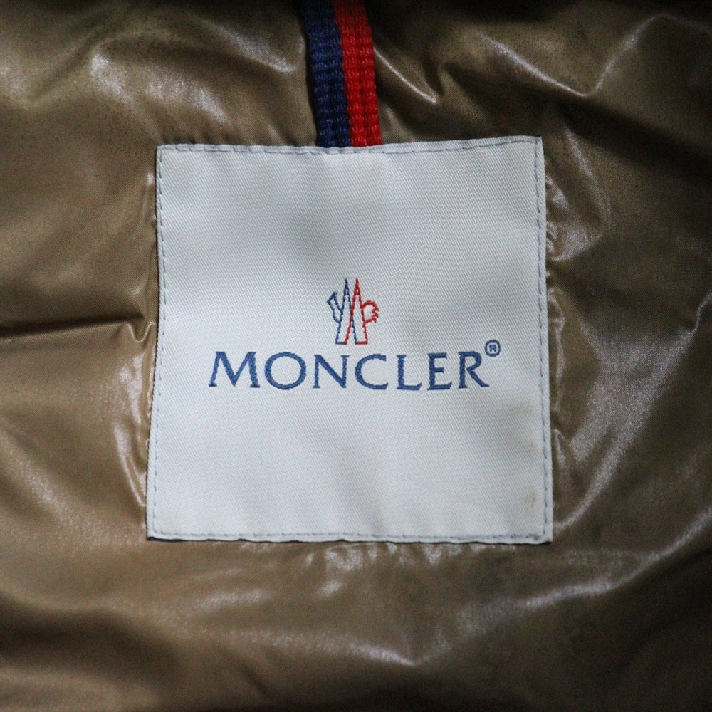 MONCLER(モンクレール) TIBET チベット ロゴパッチデザイン ダウンベスト ブラック 43302/50/68950