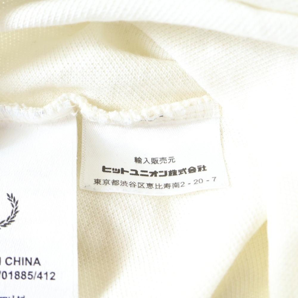 FRED PERRY(フレッドペリー) 中国製 袖裾ボーダー コットン クルーネック 半袖Tシャツ カットソー アイボリー
