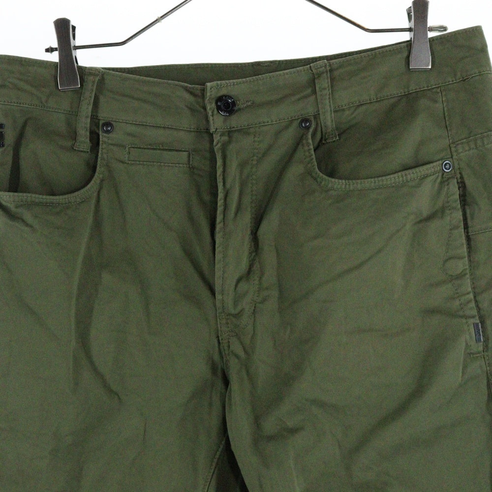 G-STAR RAW(ジースターロウ) レザーパッチ ジップフライ コットン テーパード パンツ カーキ D06321-5126-724