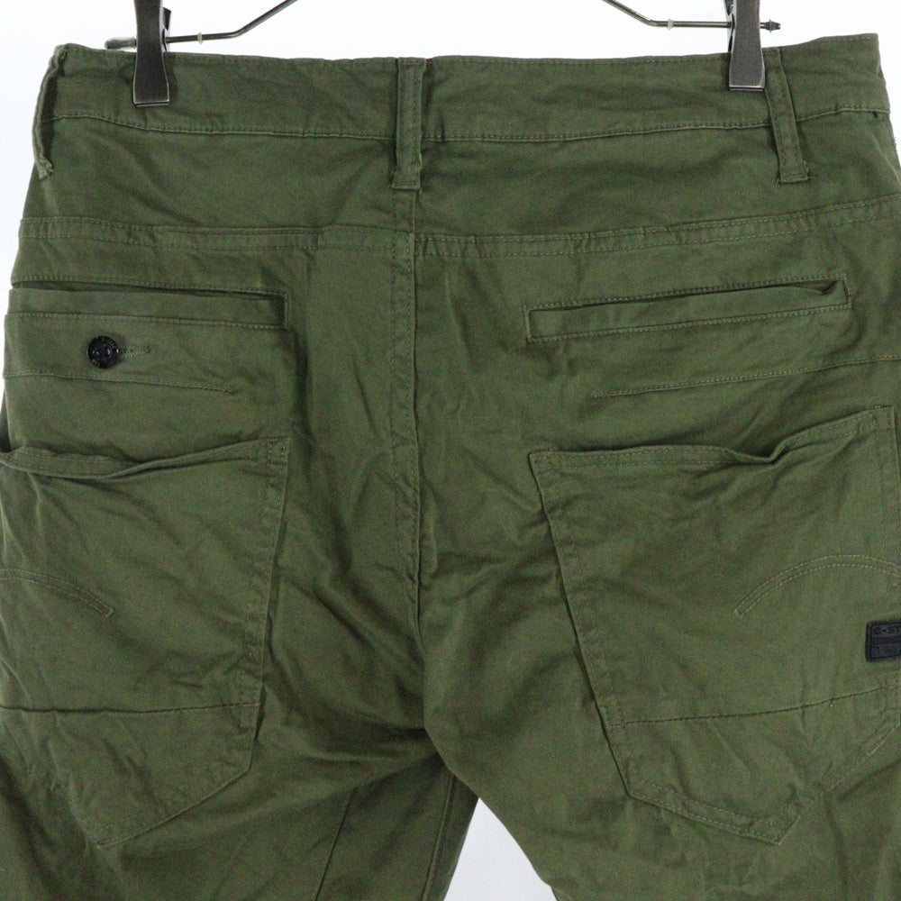 G-STAR RAW(ジースターロウ) レザーパッチ ジップフライ コットン テーパード パンツ カーキ D06321-5126-724