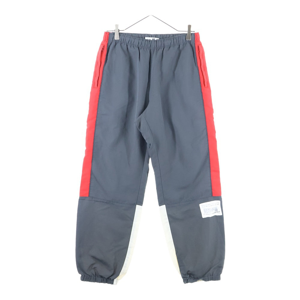 THE BLACK EYE PATCH(ブラックアイパッチ) TRACKING PANTS サイドライン ポリエステル トラッキングパンツ グレー/ホワイト/レッド