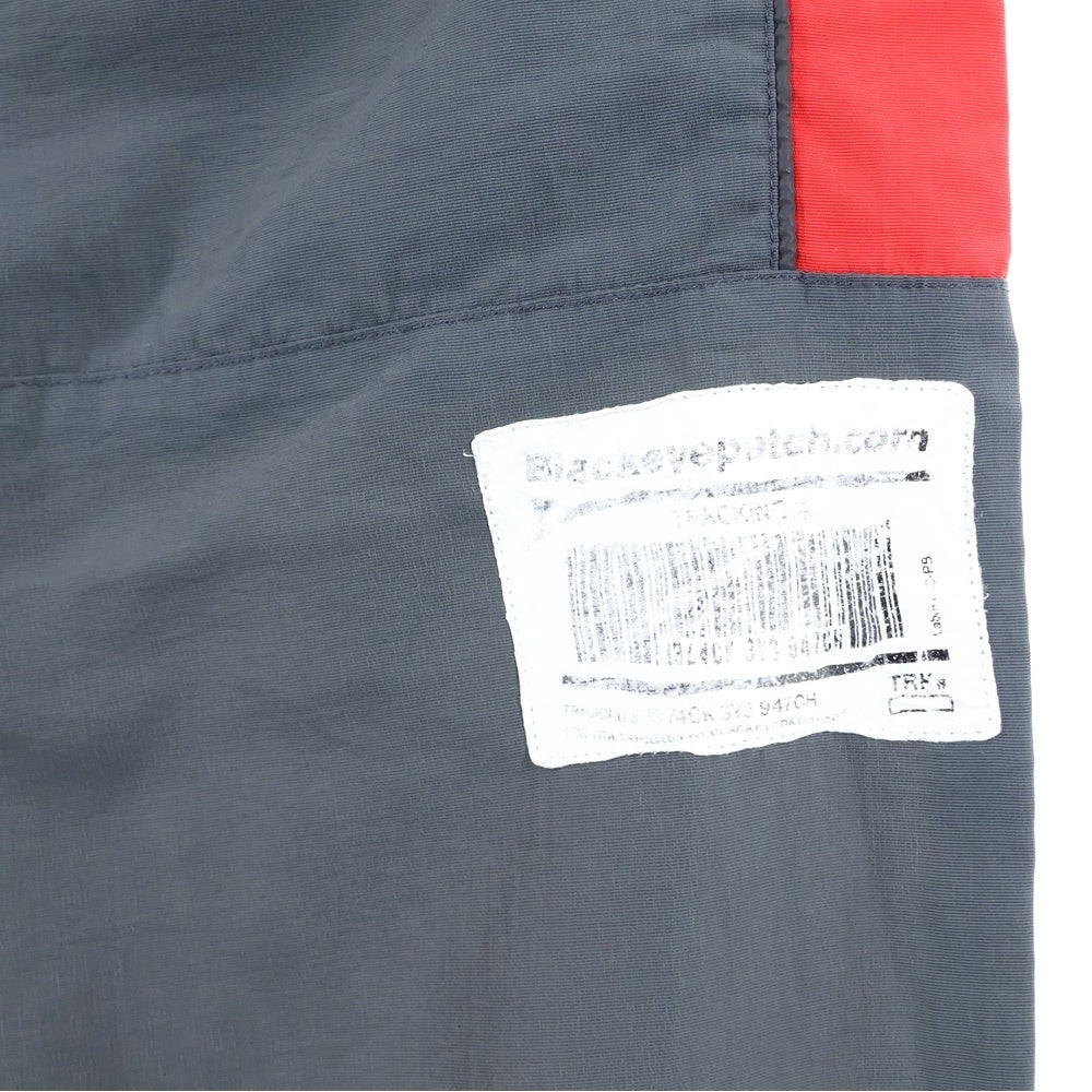 THE BLACK EYE PATCH(ブラックアイパッチ) TRACKING PANTS サイドライン ポリエステル トラッキングパンツ グレー/ホワイト/レッド