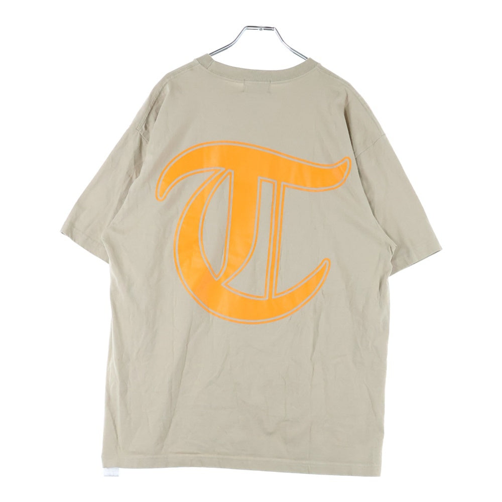 TOKYO23(トウキョウニジュウサン) OLD ENGLISH LOGO T-shirt BEIGE オールド イングリッシュ ロゴ クルーネック 半袖 Tシャツ カットソー ベージュ T024S-TS005