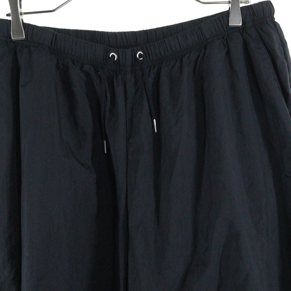 adidas(アディダス) NYLON PS PANT CLOWHI プレミアム エッセンシャルズ ナイロン パラシュートパンツ ホワイト IT6725