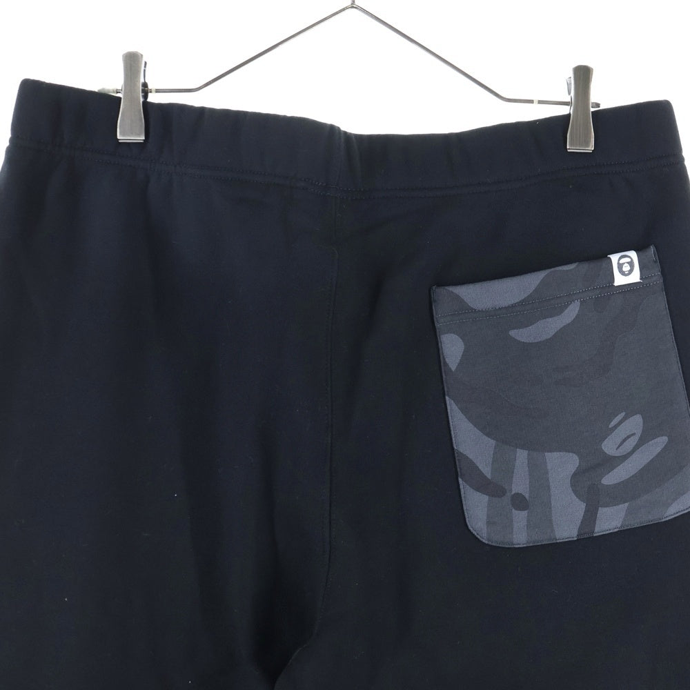 AAPE BY A BATHING APE(エーエイプバイアベイシングエイプ) AAPE MAIN SWEAT PANTS エイプ メニー スウェット エンブロイダリー バックカモ ロングパンツ ブラック AAPPTMB638XXN