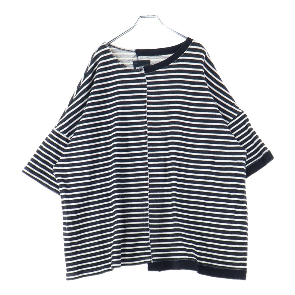 ISAMU KATAYAMA BACKLASH(イサムカタヤマバックラッシュ) OVERSIZED SWITCHING TOPS オーバーサイズ アシンメトリーボーダー 半袖Tシャツ カットソー ブラック/ホワイト 1945-02