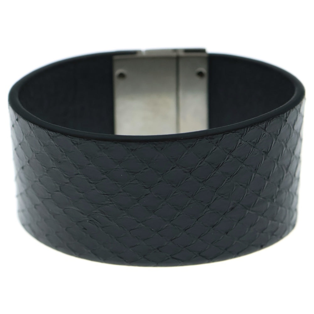 SAINT LAURENT PARIS(サンローランパリ) ID ロゴ プレート マグネット レザー カフ ブレスレット ブラック 542012 0IH0E レディース