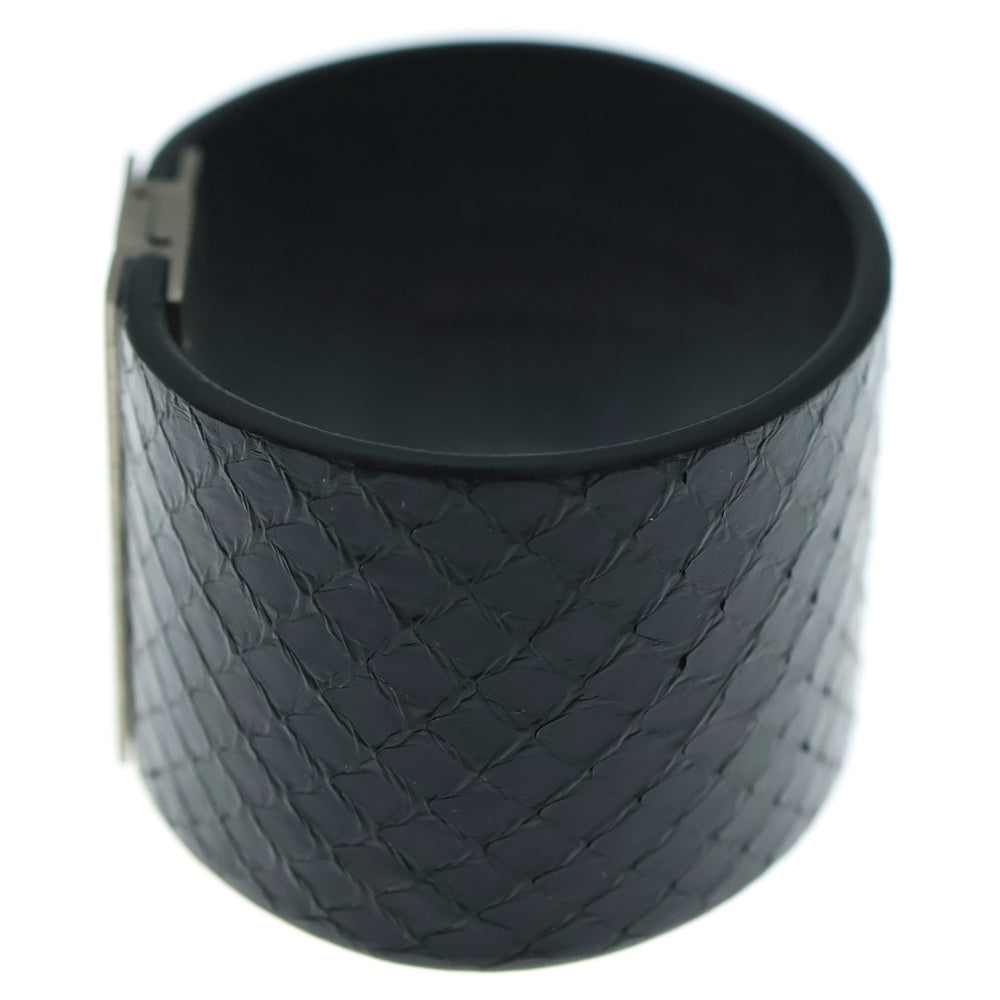 SAINT LAURENT PARIS(サンローランパリ) ID ロゴ プレート マグネット レザー カフ ブレスレット ブラック 542012 0IH0E レディース