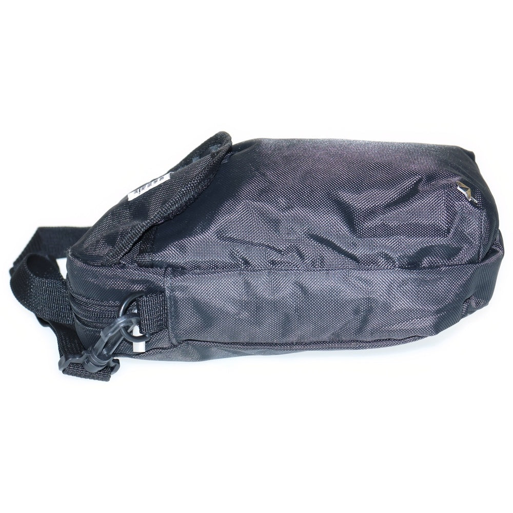 JAM HOME MADE(ジャムホームメイド) スタースタッズ ナイロンサコッシュ ショルダーバッグ ブラック