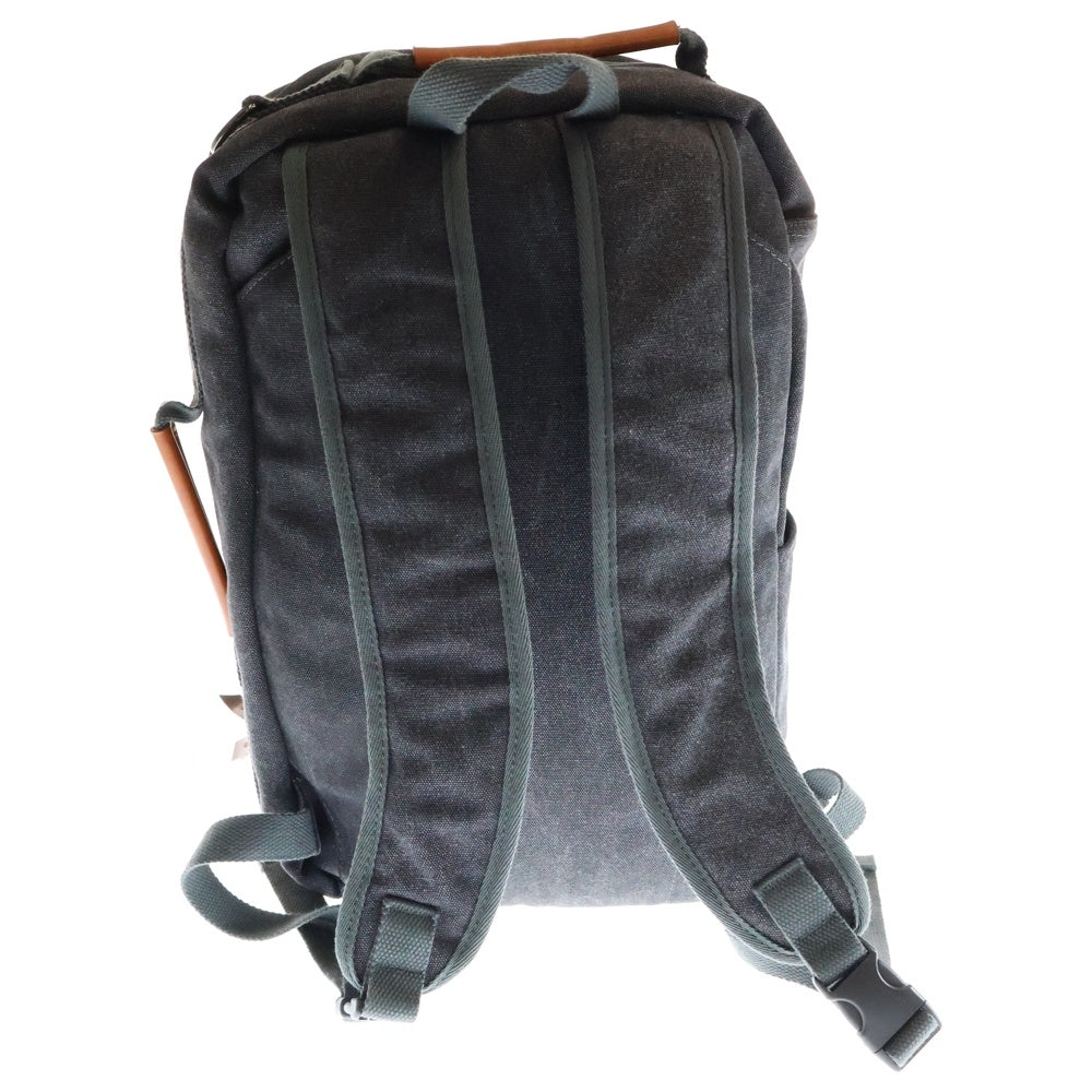 D.KELLY(ディーケリー) レザーパッチ 2WAY マルチポケット バックパック グレー/ブラウン