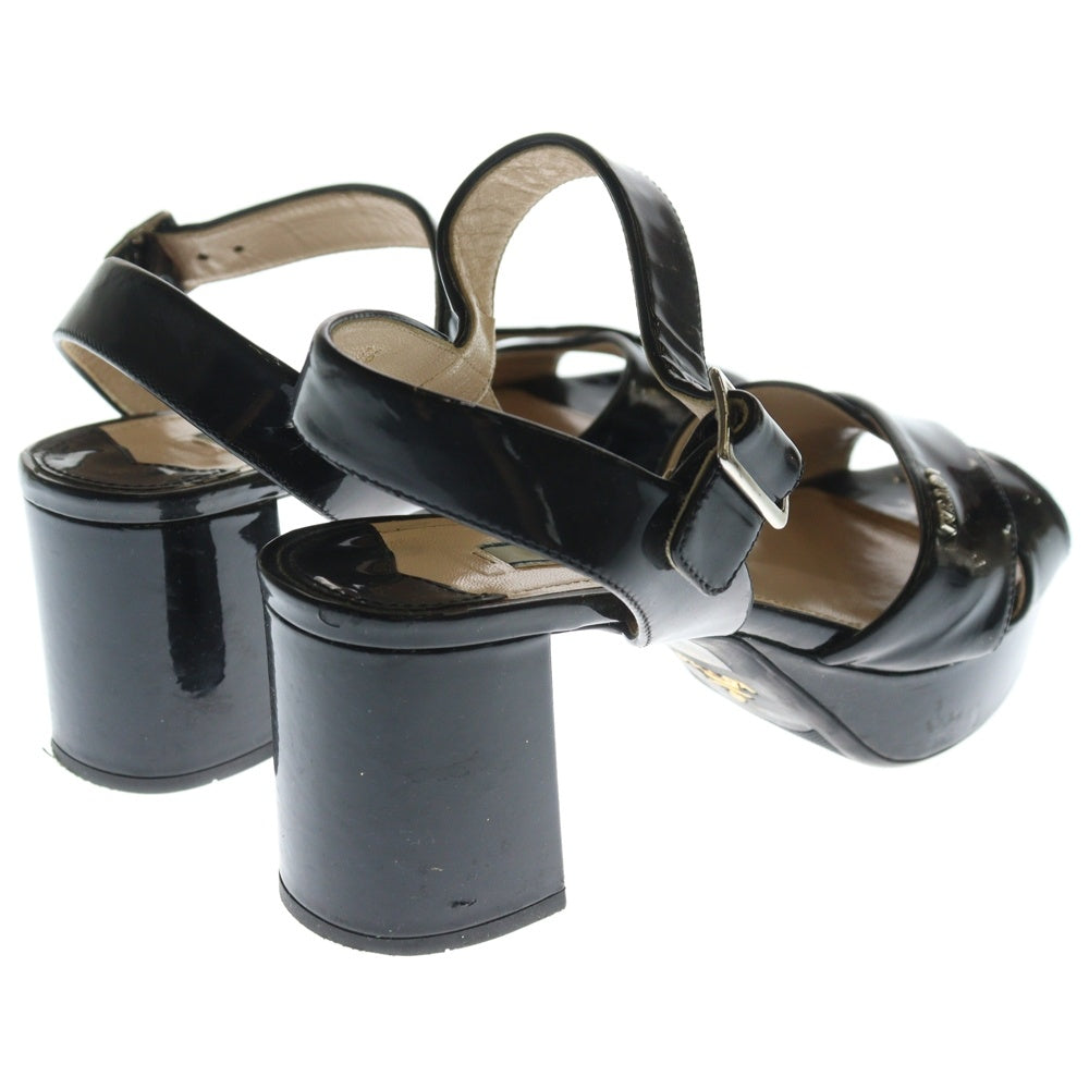 PRADA(プラダ) ロゴデザインプレート エナメル ストラップ ヒールブーツ レディース ブラック