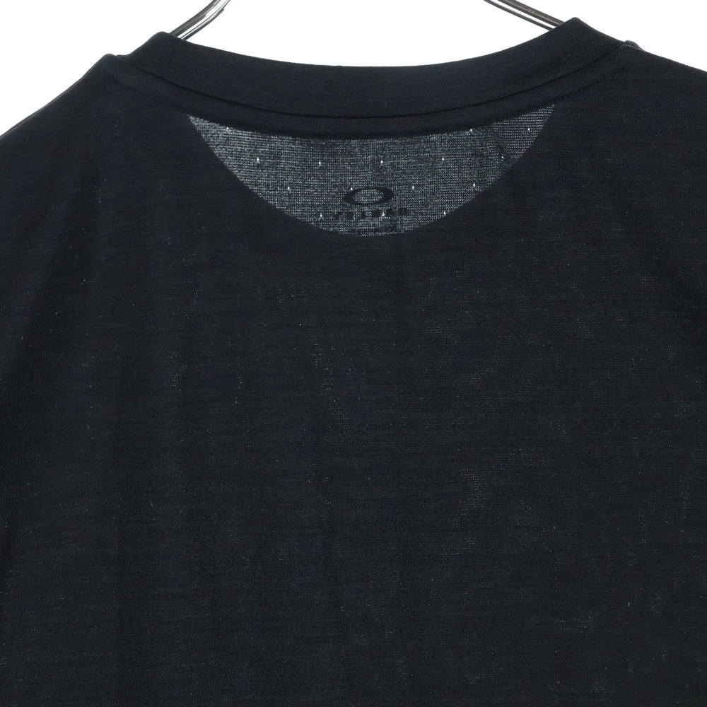 OAKLEY(オークリー) ENHANCE MOBILITY O-FIT SS TEE LIGHT エンハンス モビリティ フロントロゴ クルーネック 半袖Tシャツ カットソー ブラック FOA400813