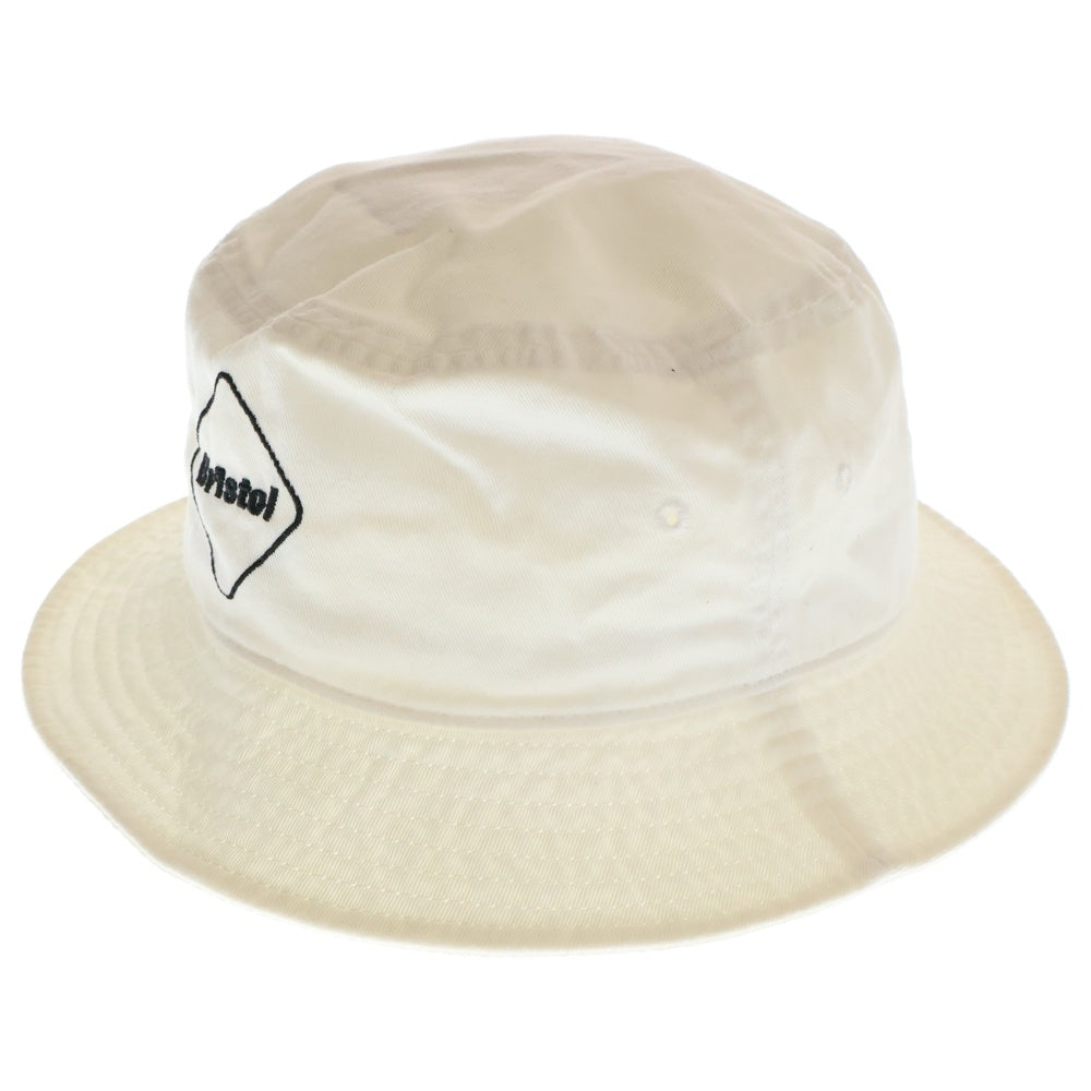 F.C.R.B./F.C.Real Bristol/FCRB(エフシーアールビー/エフシーレアルブリストル) ロゴ刺繍 コットンバケットハット 帽子 ホワイト FCRB-150031