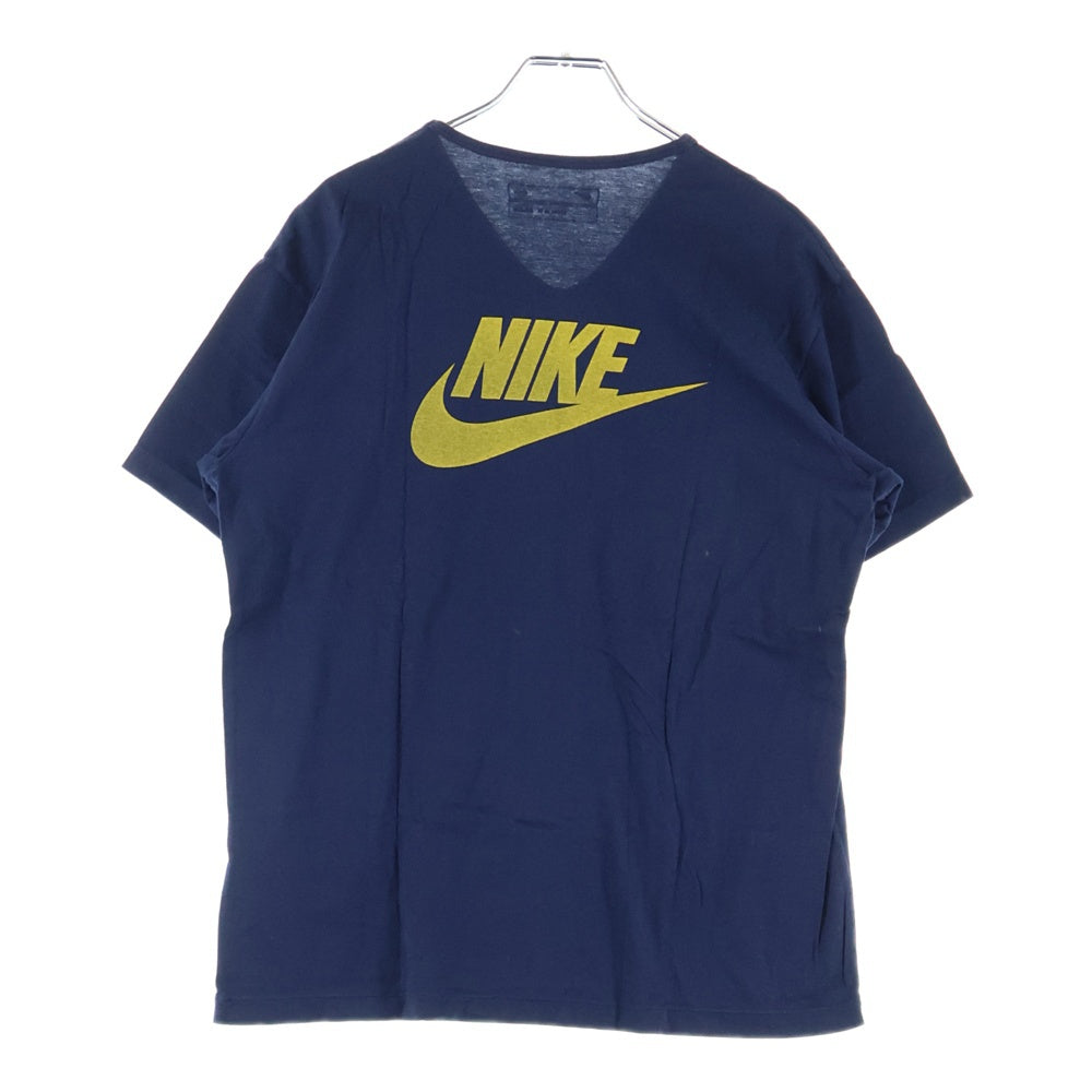 F.C.R.B./F.C.Real Bristol/FCRB(エフシーアールビー/エフシーレアルブリストル) ×NIKE ナイキ 胸スカルロゴTシャツ 半袖Vネックカットソー ネイビー 319136
