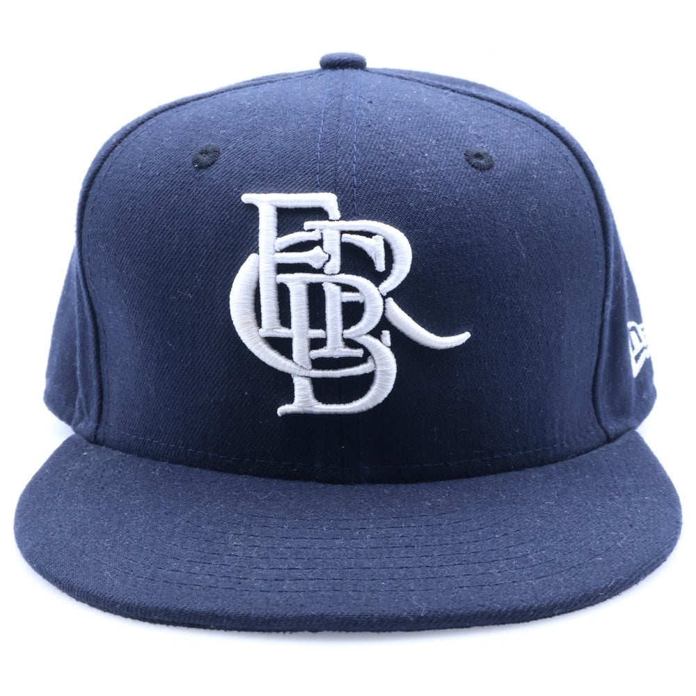 F.C.R.B./F.C.Real Bristol/FCRB(エフシーアールビー/エフシーレアルブリストル) ×NEW ERA ニューエラ ロゴ刺繍 6パネル ベースボールキャップ 帽子 ネイビー FCRB-110003