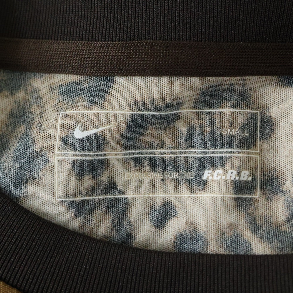 F.C.R.B./F.C.Real Bristol/FCRB(エフシーアールビー/エフシーレアルブリストル) ×NIKE ナイキ ラバーロゴパッチ レオパード 半袖カットソー Tシャツ ブラウン 396363