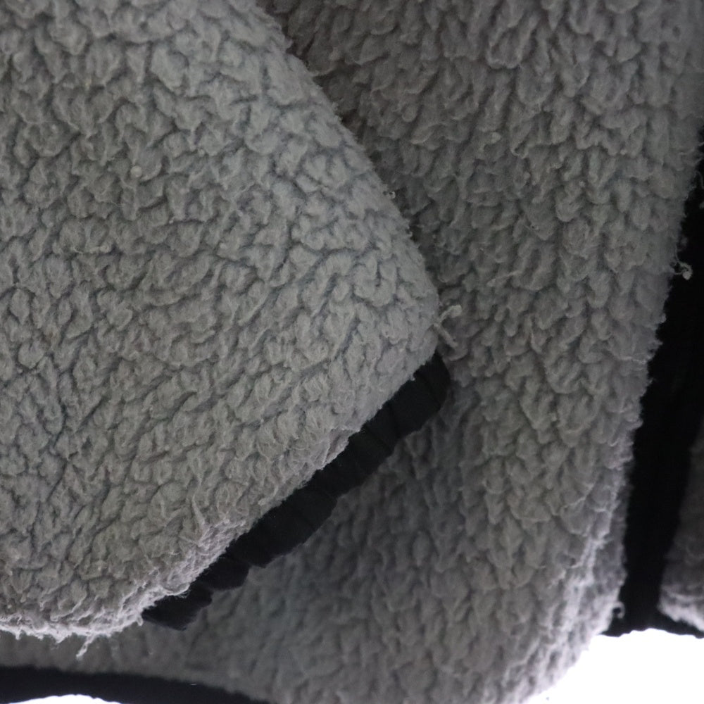 WILLY CHAVARRIA(ウィリーチャバリア) ラバーロゴデザイン ジップアップ フリースジャケット グレー