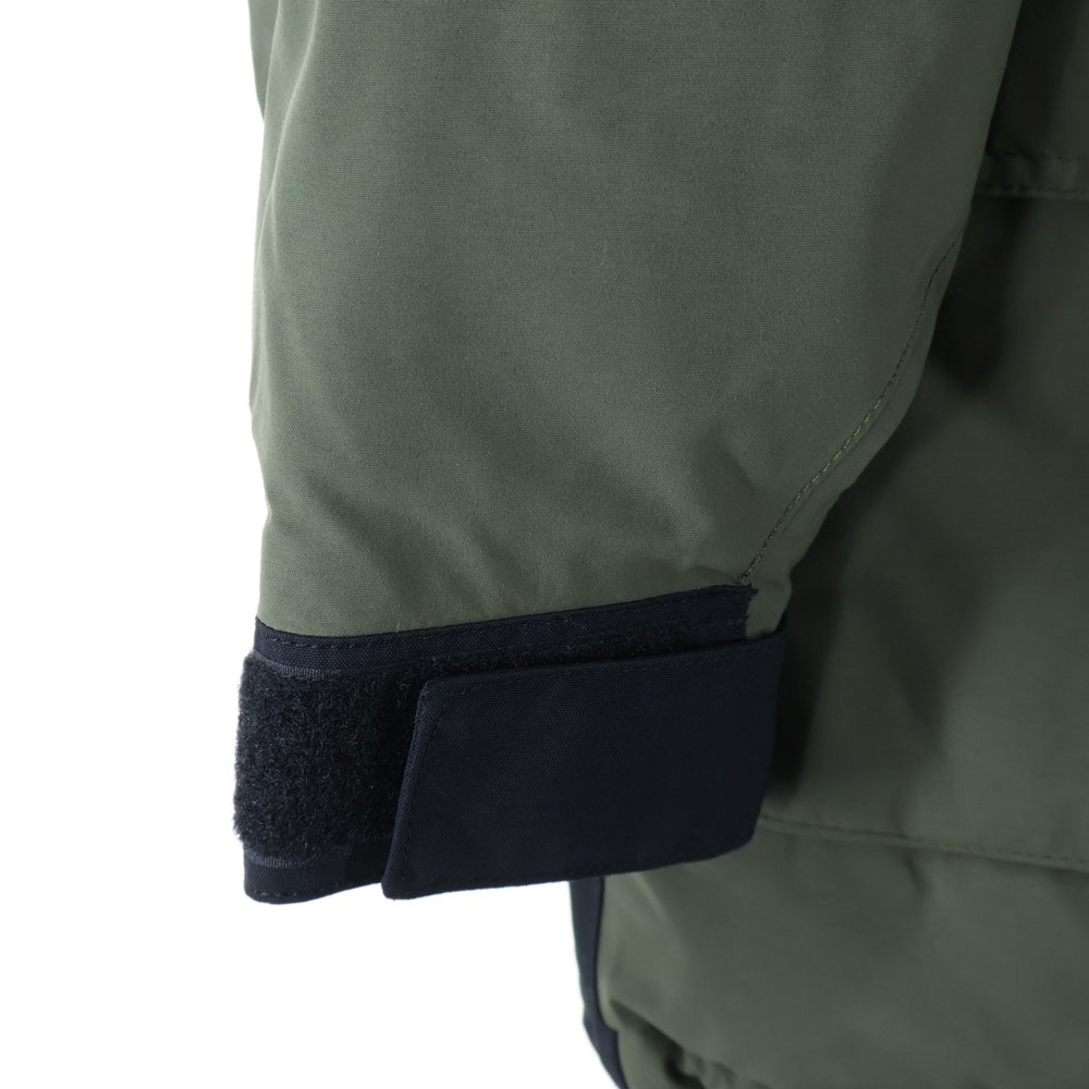 THE NORTH FACE(ザノースフェイス) MOUNTAIN DOWN COAT マウンテンダウンコート ファー付 ジップアップダウンジャケット カーキ/ブラック ND91935