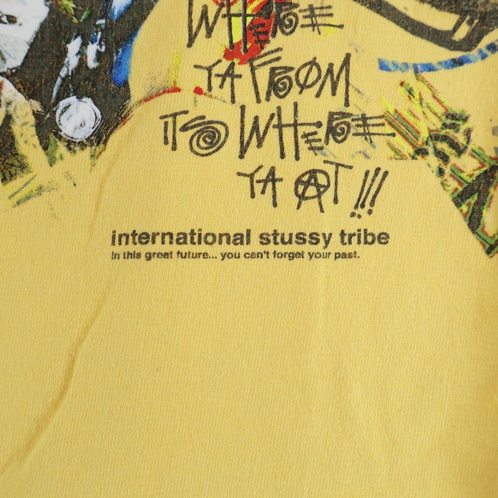 STUSSY(ステューシー) フロントロゴデザインプリント クルーネック カットソー 半袖Tシャツ イエロー