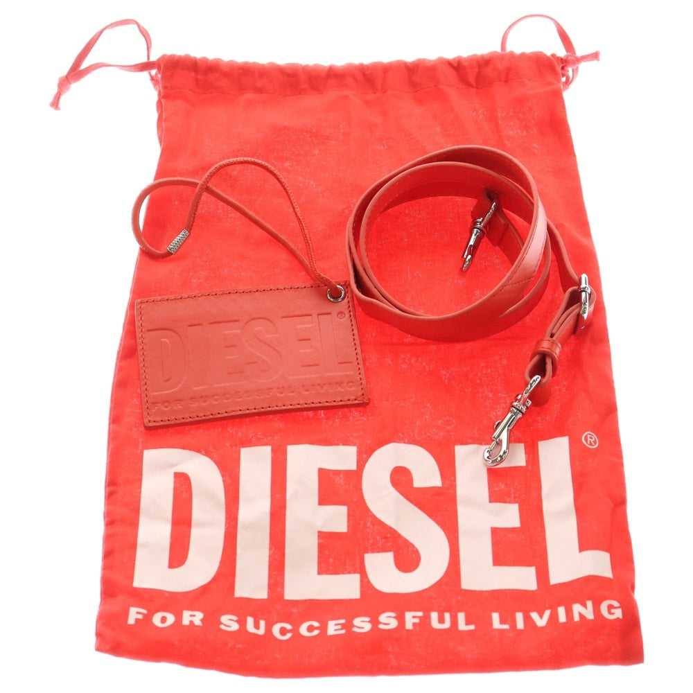 DIESEL(ディーゼル) Dロゴデザイン キャンバス生地 カードケース付き ハンドバッグ ショルダーバッグ ホワイト/レッド