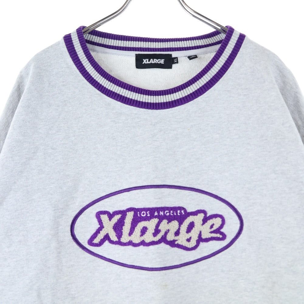 X-LARGE(エクストララージ) フロントロゴデザイン ニット切り替え クルーネック カットソー スウェット トレーナー グレー/パープル 101223012011
