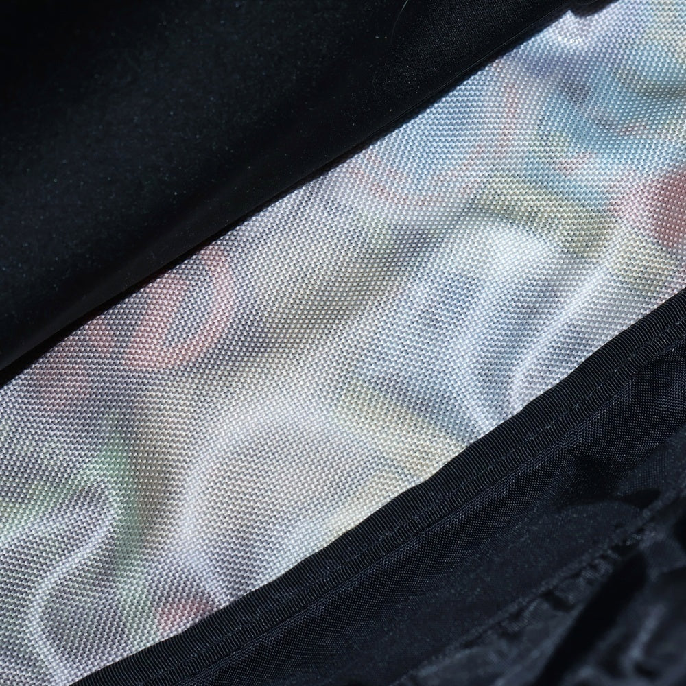 THE NORTH FACE(ザノースフェイス) 総柄 ロゴプリント メッセンジャーバッグ ショルダーバッグ マルチカラー NM81704