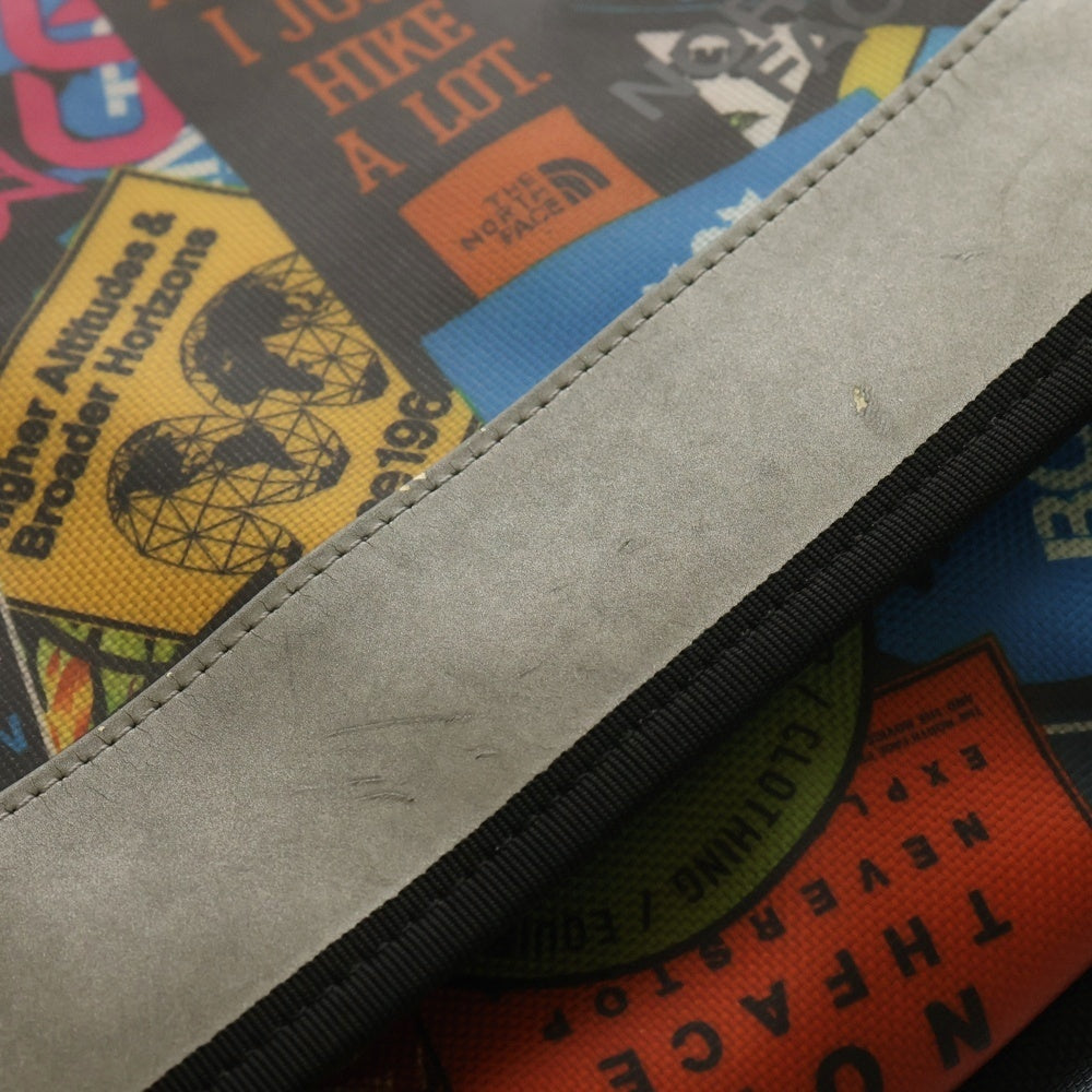 THE NORTH FACE(ザノースフェイス) 総柄 ロゴプリント メッセンジャーバッグ ショルダーバッグ マルチカラー NM81704