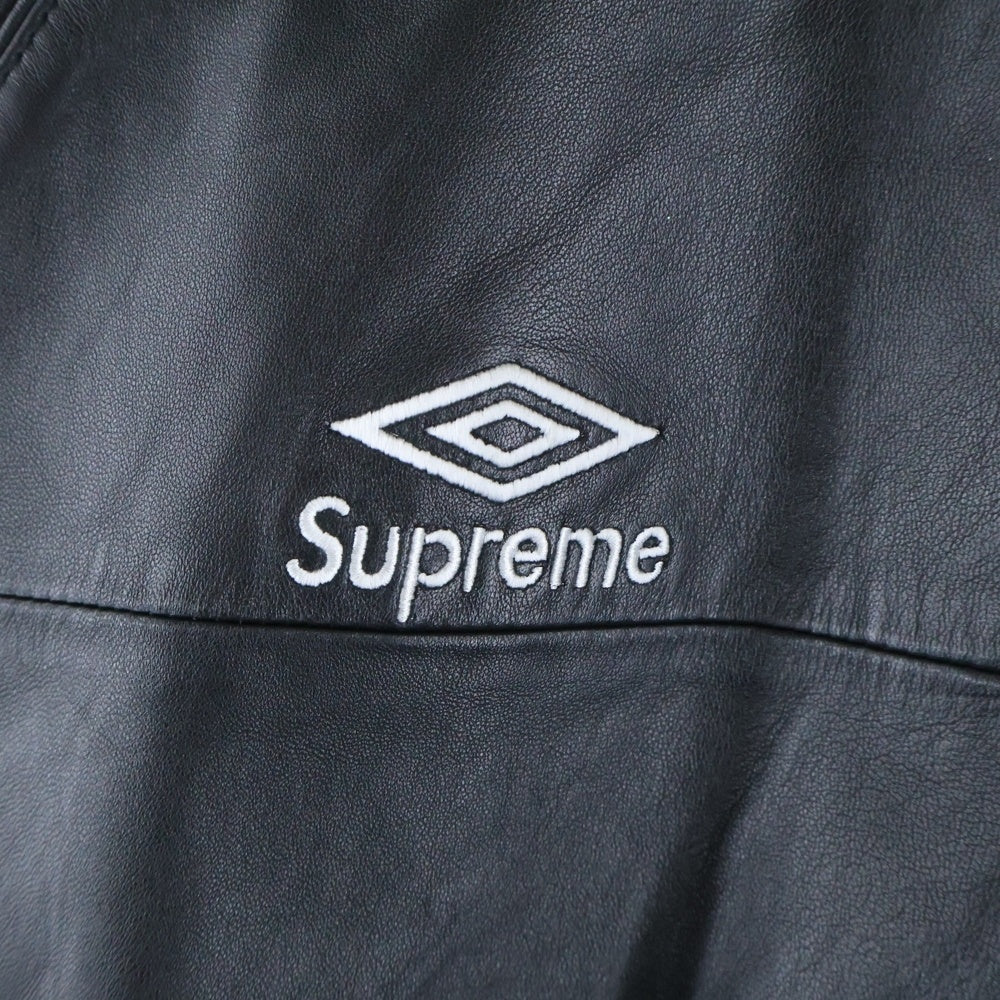 SUPREME(シュプリーム) 25AW ×UMBRO Leather Track Jacket アンブロ ロゴエンブロイダリー レザートラックジャケット ブラック