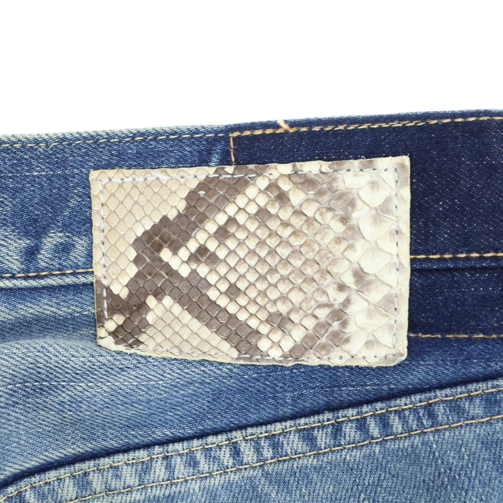 VISVIM(ヴィスヴィム) FLUXUS 05D4 SERGE DE NIMES パイソンパッチ ダメージ加工 ストレート デニムパンツ インディゴ