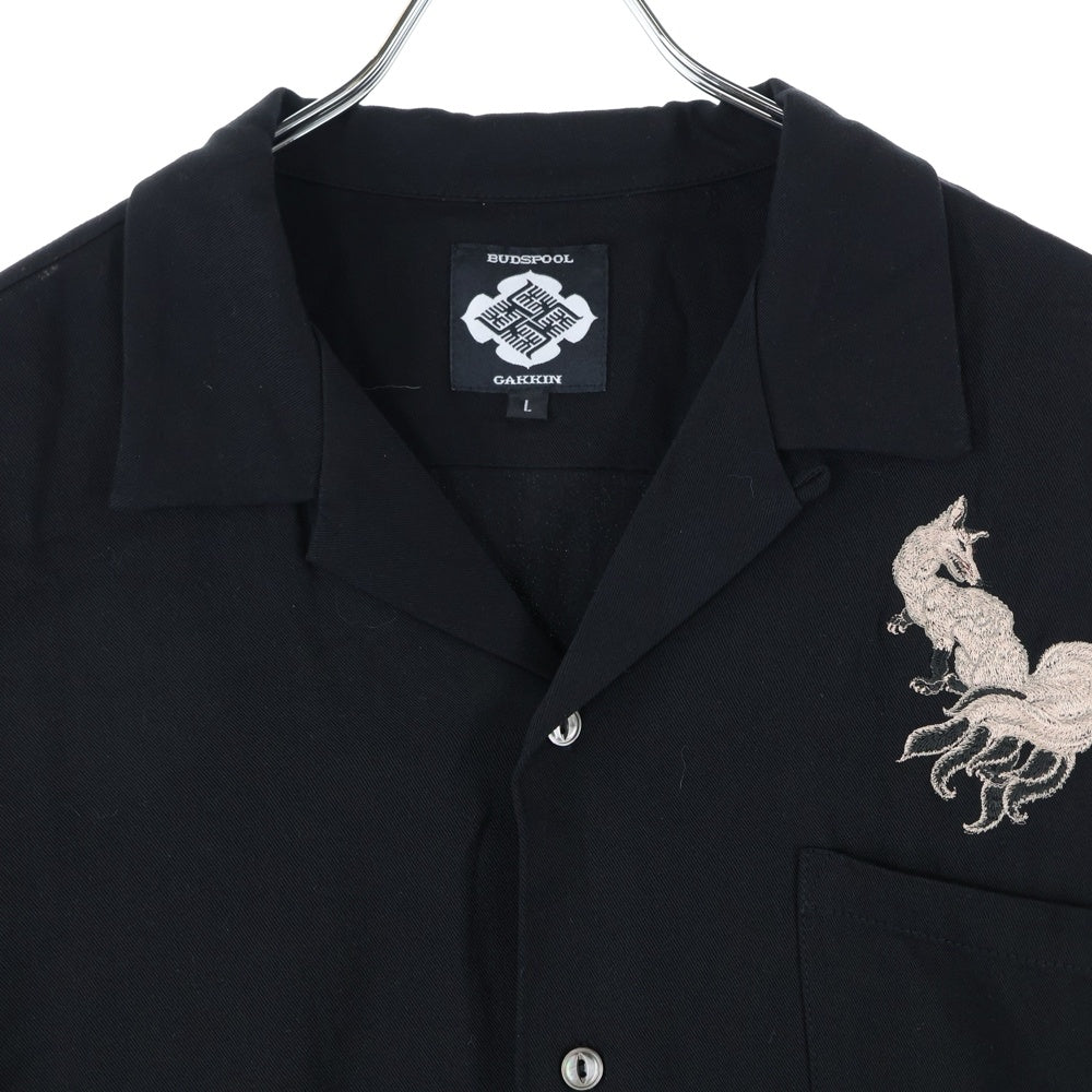 BUDSPOOL(バッズプール) ×GAKKIN 白墨狐 EMBROIDERY 50'S SHIRT ガッキン アート エンブロイダリー オープンカラー 半袖シャツ ブラック