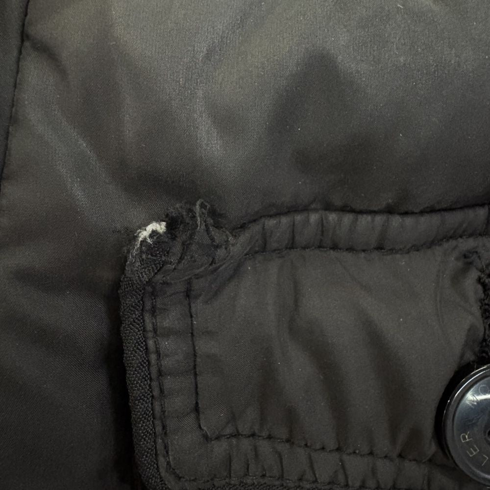 MONCLER(モンクレール) ROUSSEAU GIUBBOTTO マルチポケット フーデッドダウンジャケット ブラック 020914134500 69833