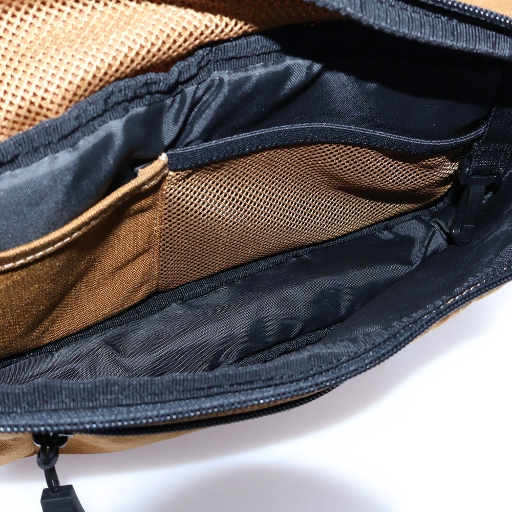 CARHARTT(カーハート) CARGO HIP PACK BAG カーゴ マルチポケット ロゴデザイン ヒップ バック ブラウン 8204-S126240