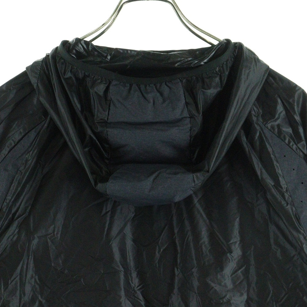 MONCLER(モンクレール) 21SS HUIT GIUBBOTTO ユイット ジュボット フロントロゴデザイン ダブルポケット ジップアップ フーデッド ナイロンジャケット ブラック G10911B10700