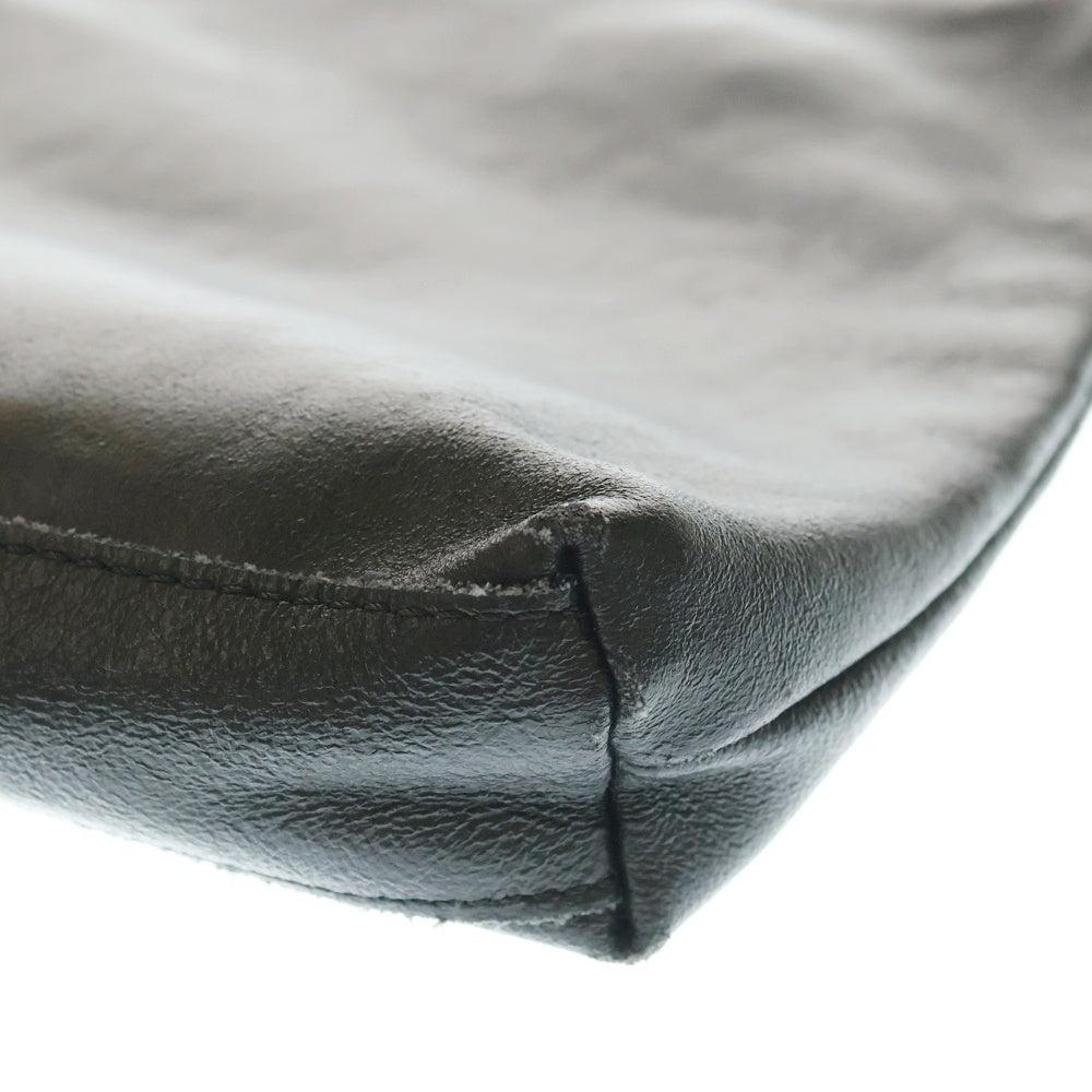 DIESEL(ディーゼル) シルバーロゴ ストラップハンドル レザー ショルダークラッチバッグ ブラック