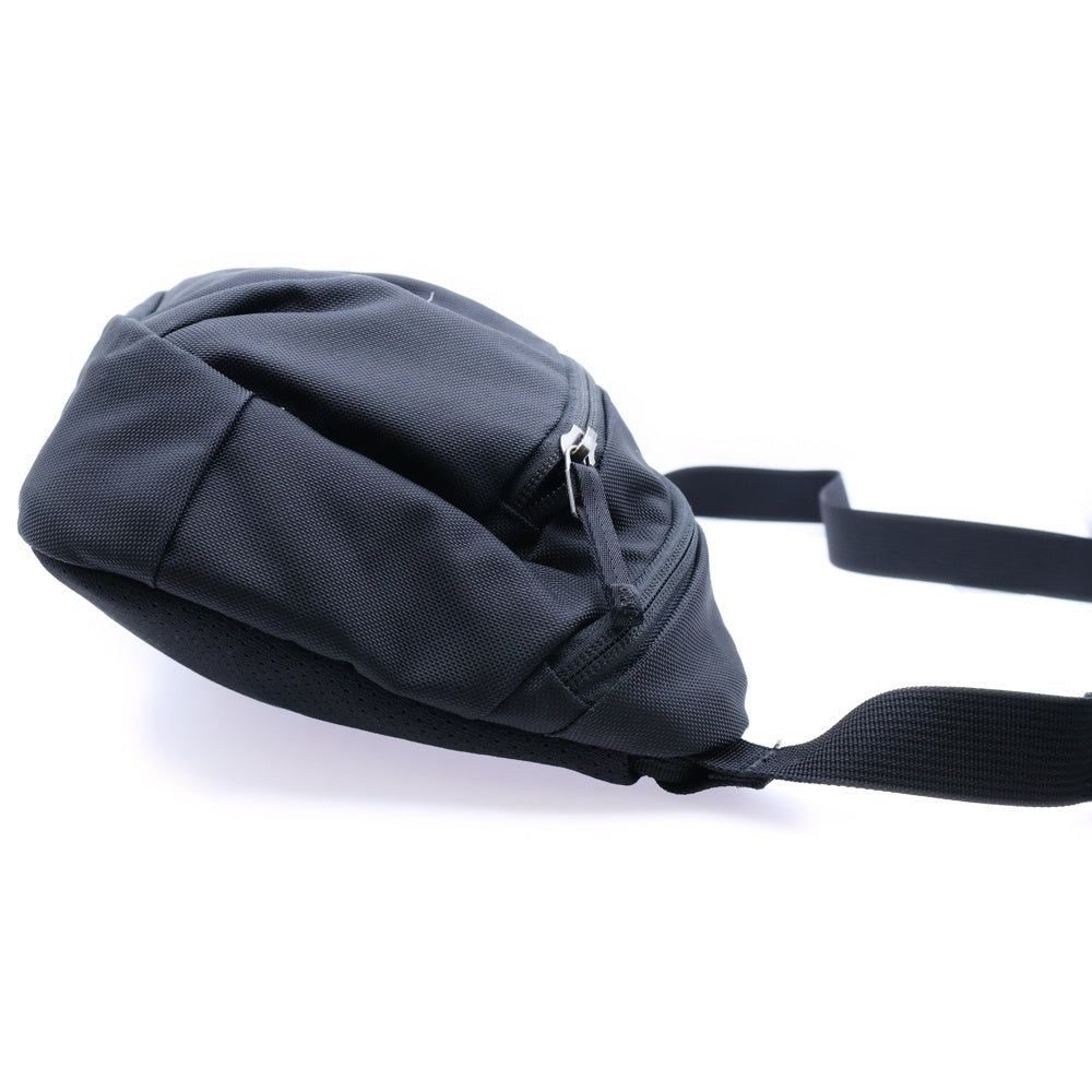 ARC'TERYX(アークテリクス) MAKA 2 WAISTPACK マカ サコッシュ ボディバッグ ブラック 17172-127288