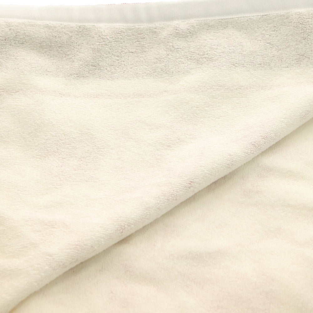 GUCCI(グッチ) フラワーモチーフ パイル地 タオル ブランケット ホワイト/ピンク 790598 3GALE