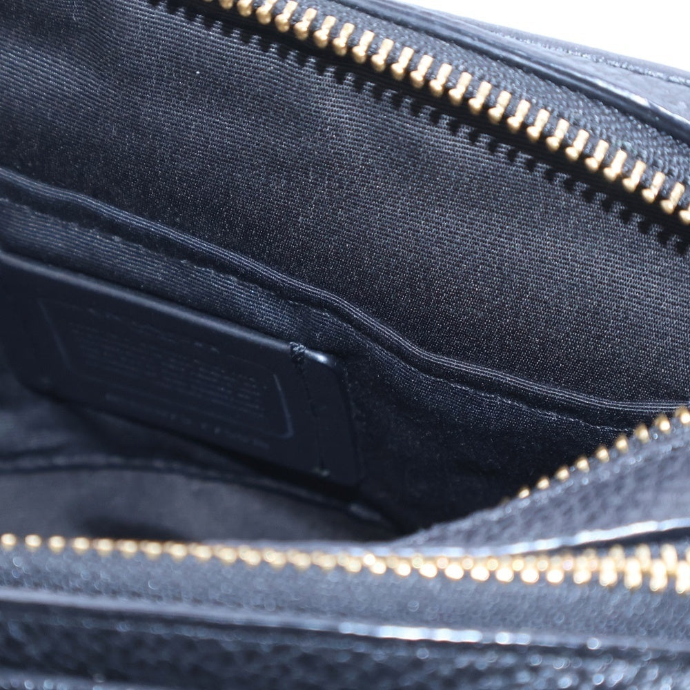 COACH(コーチ) フロントロゴデザイン チャーム付き レザーショルダーバッグ ブラック ゴールド金具 B2079-F75818