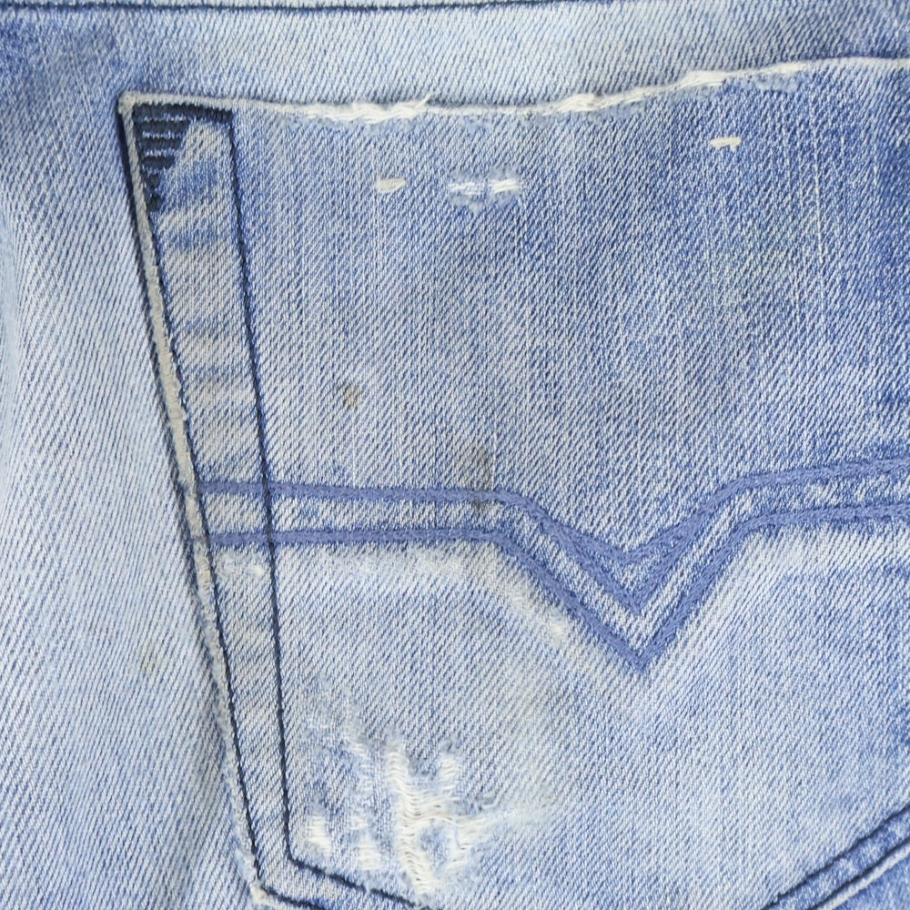 DIESEL(ディーゼル) SAFADO ダメージ加工 ボタンフライ デニム ストレートパンツ インディゴ 03089