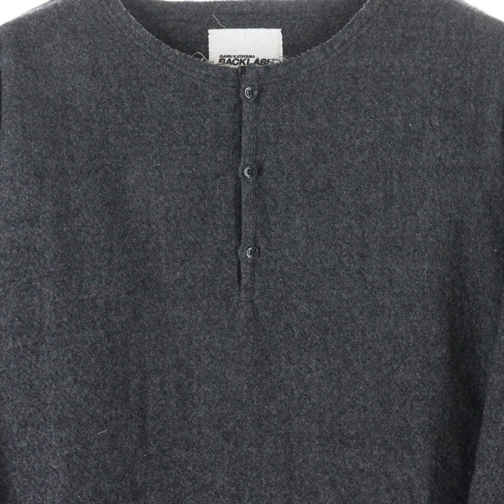 ISAMU KATAYAMA BACKLASH(イサムカタヤマバックラッシュ) FULLING SOFT SHARK WOOL SHIRT フリング ソフト シャーク ウール 長袖ハーフボタンシャツ カットソー グレー 2081-02