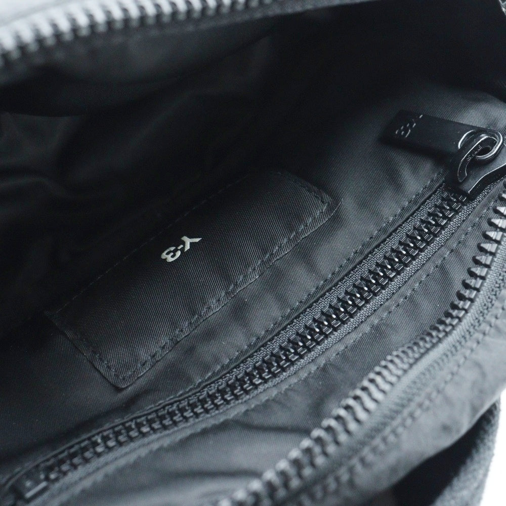Y-3(ワイスリー) X BODY BAG ロゴ刺繍 ナイロン ボディ ショルダーバッグ ブラック H63111