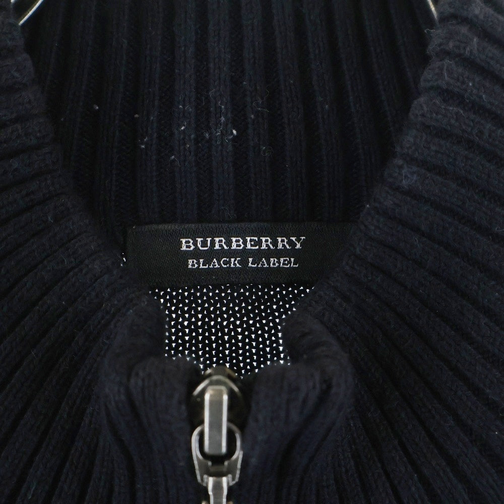 BURBERRY BLACK LABEL(バーバリー ブラックレーベル) ロゴエンブロイダリー ハイネック ジップアップ ニット セーター ブラック